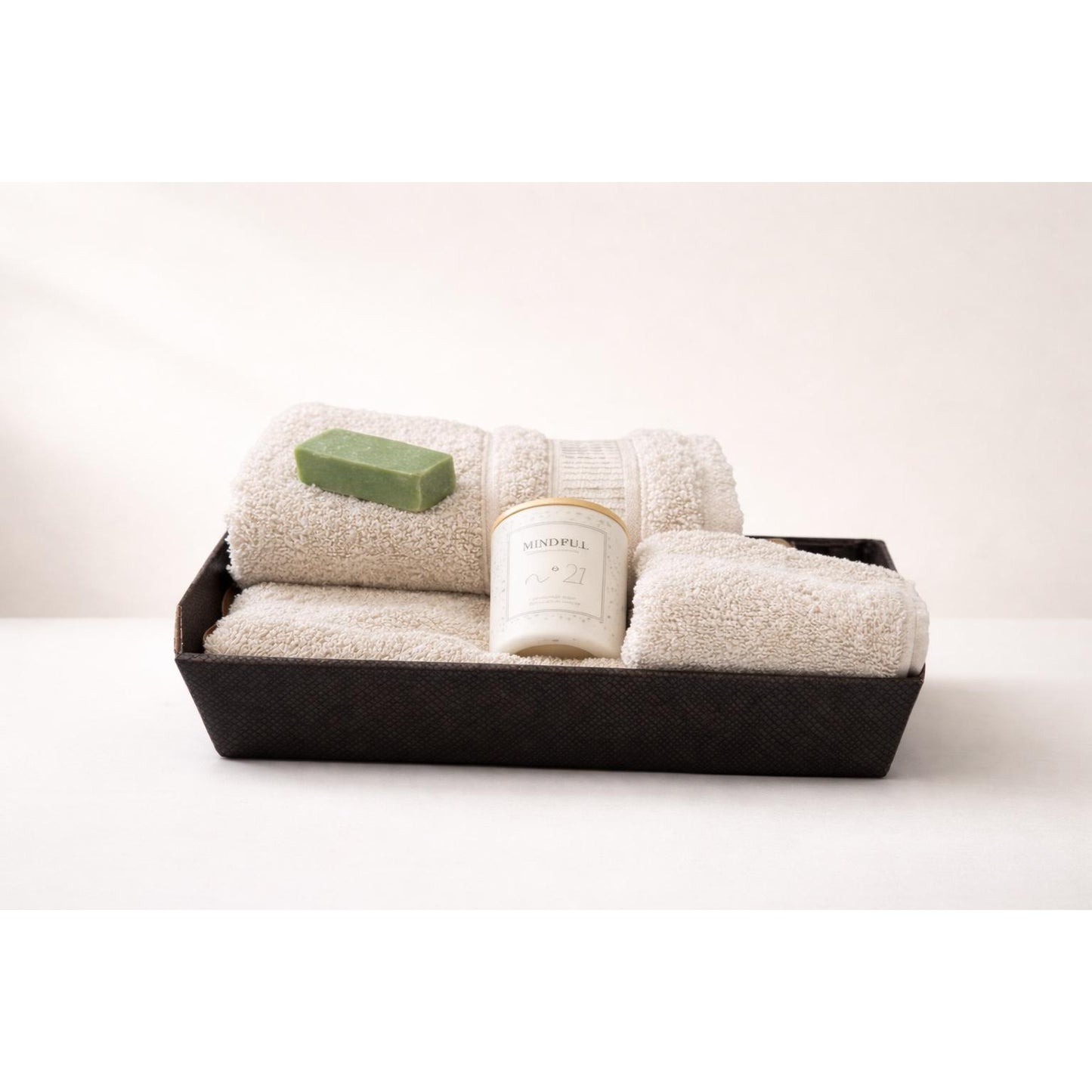 Wellness gift box met zachte handdoeken